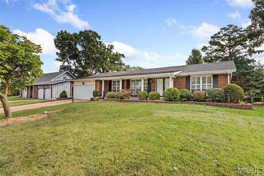 4126 Concord Oaks Drive Property Photo 3