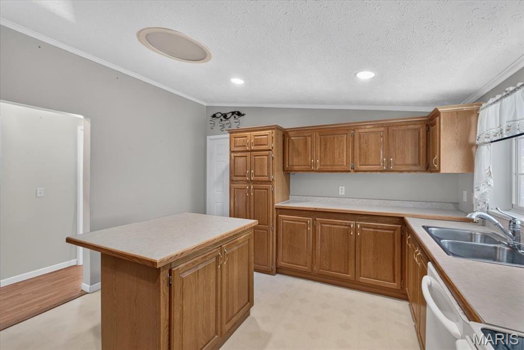 232 Westwind Trail Property Photo 14
