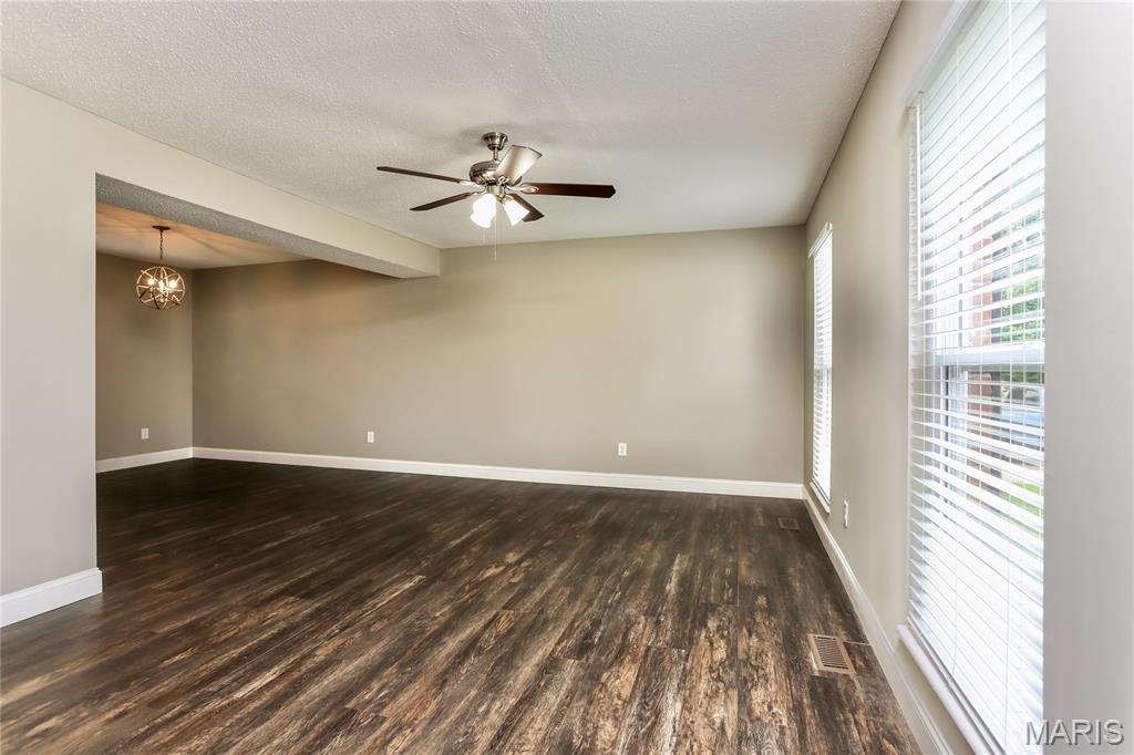710 Westbridge Drive Property Photo 3