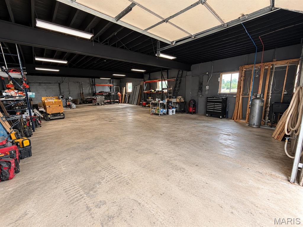 9797 Saint Charles Rock Road Property Photo 9