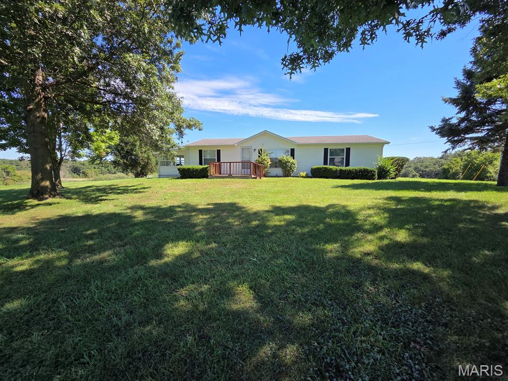 31718 Casino Drive Property Photo 2