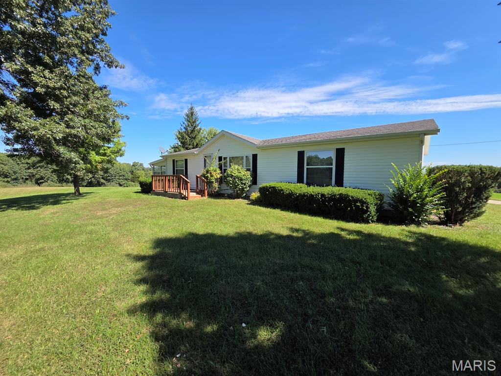 31718 Casino Drive Property Photo 4
