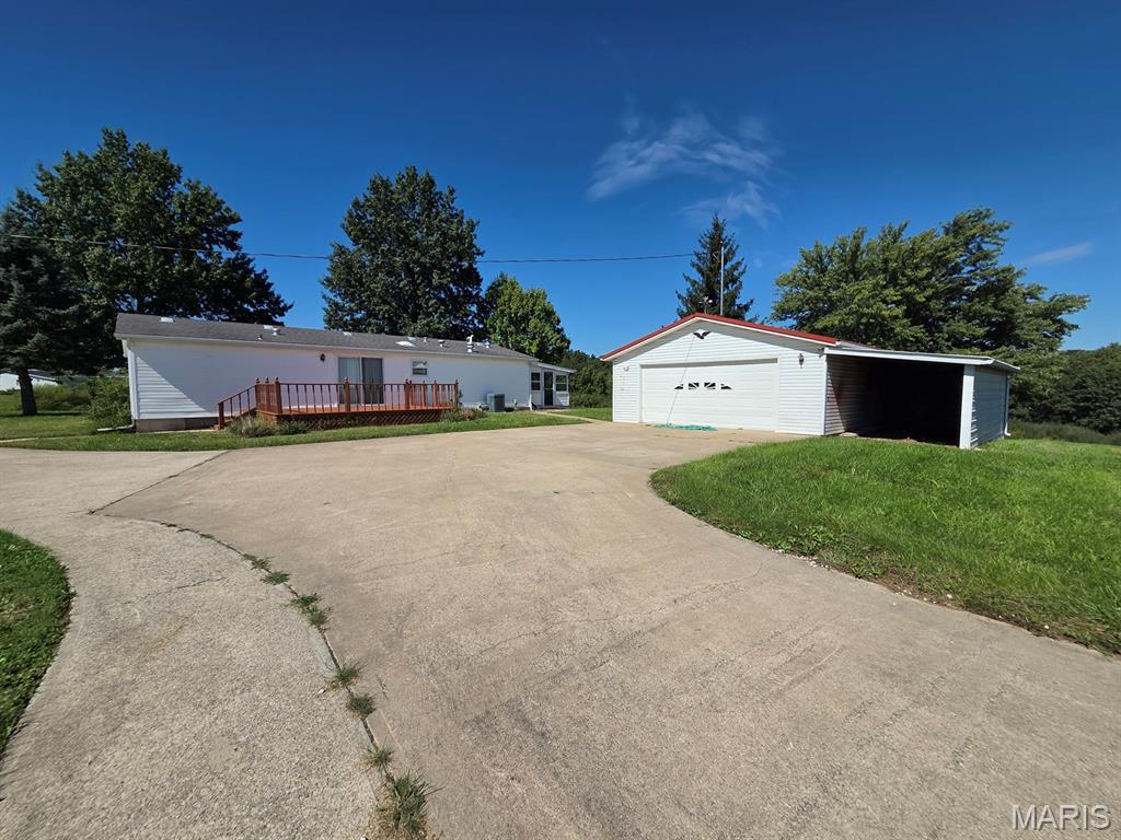 31718 Casino Drive Property Photo 5