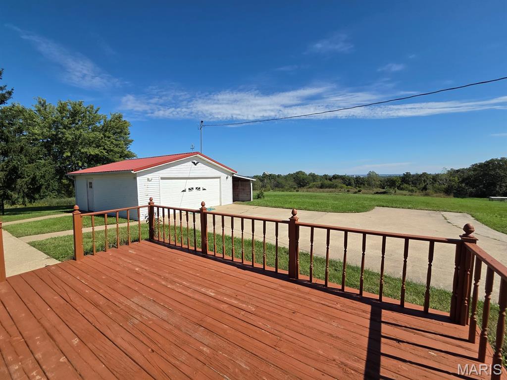 31718 Casino Drive Property Photo 8