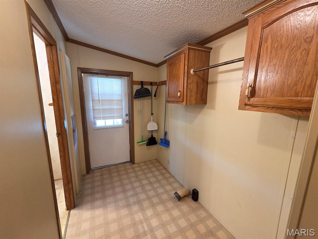 31718 Casino Drive Property Photo 37