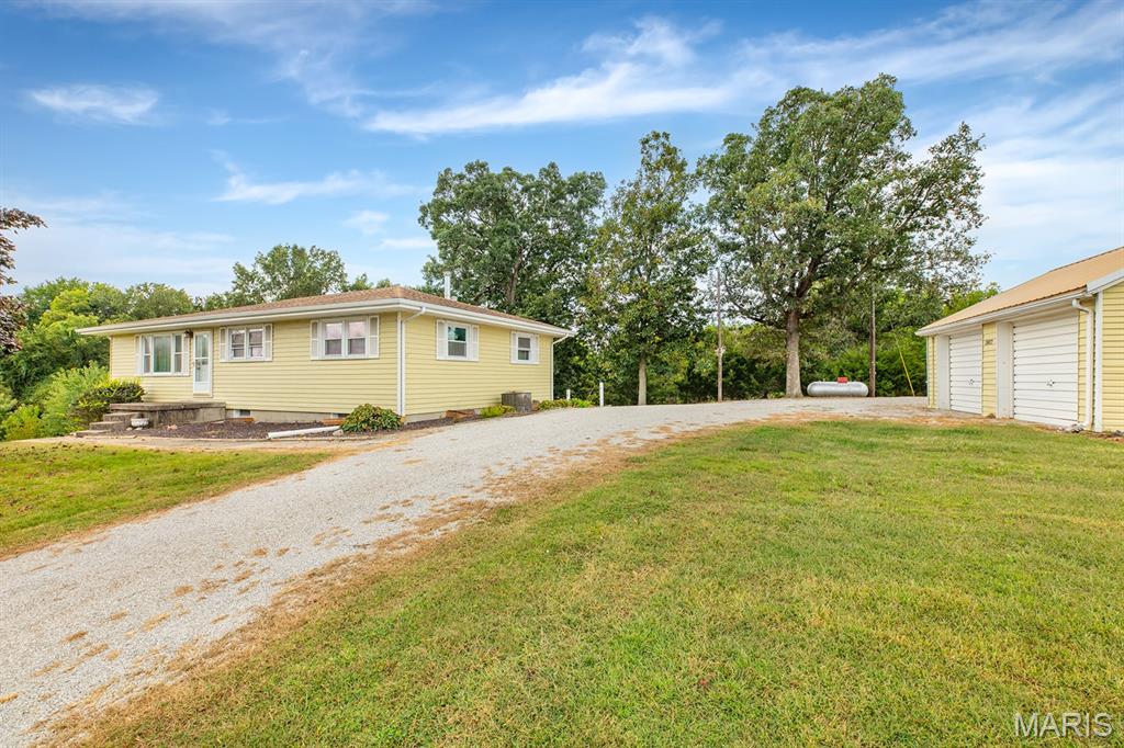 33877 Delhi Road Property Photo 6