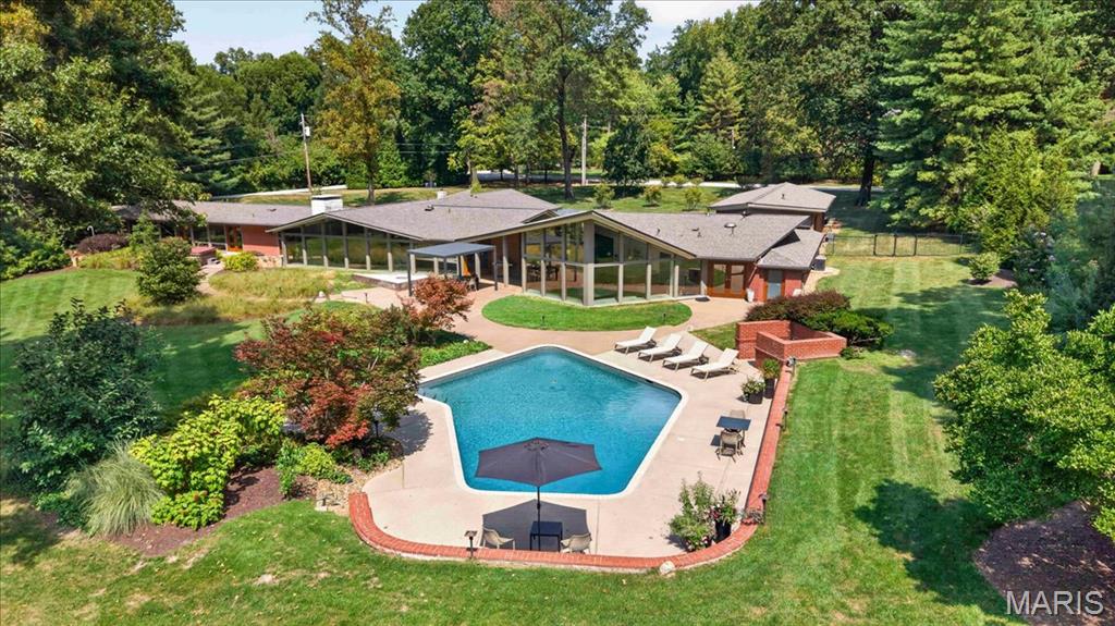 1300 Log Cabin Lane
