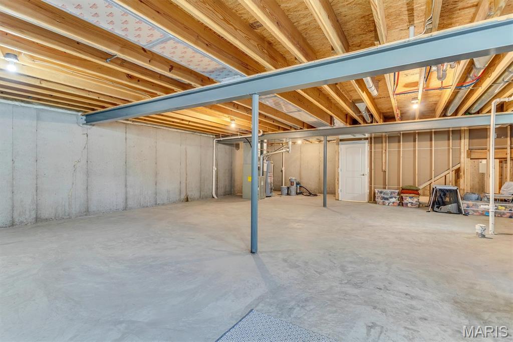 405 Copperfield Court Property Photo 46