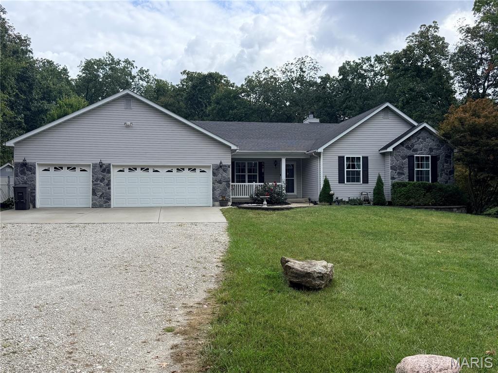 28796 N Oak Drive Property Photo 1