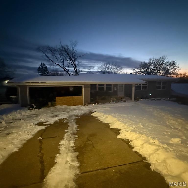 605 Stone Street Property Photo 1