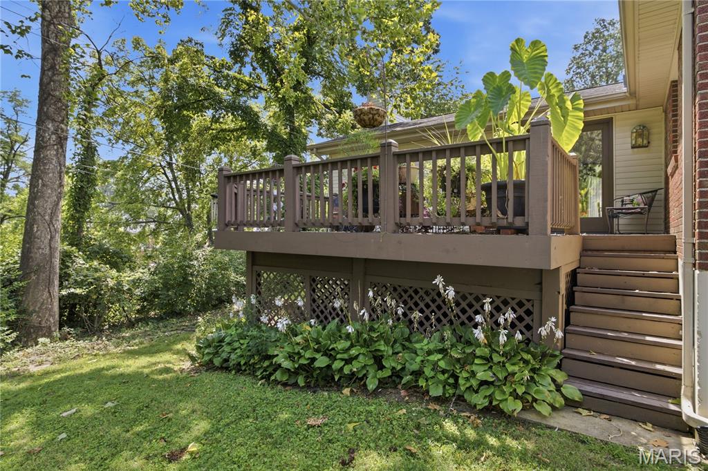 8712 E Bridgeport Avenue Property Photo 7