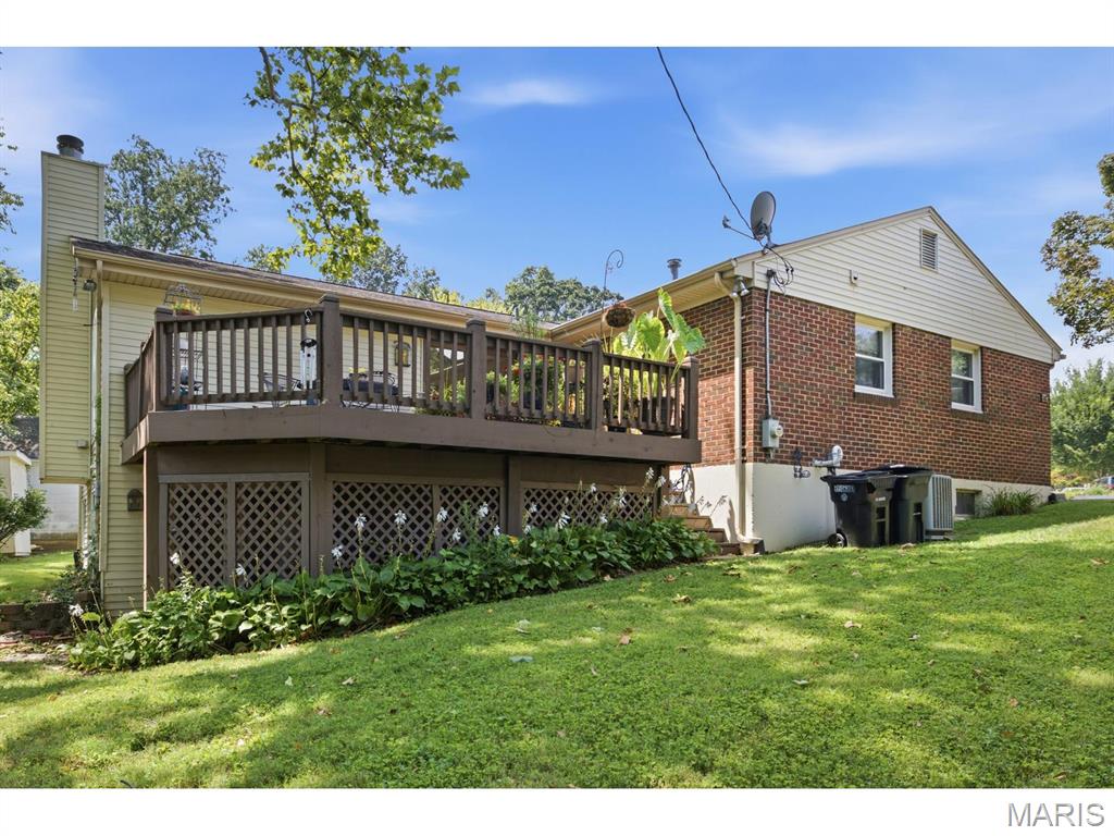 8712 E Bridgeport Avenue Property Photo 14