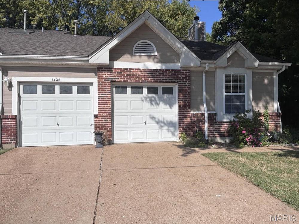 1422 Eagles Way Court Property Photo 1