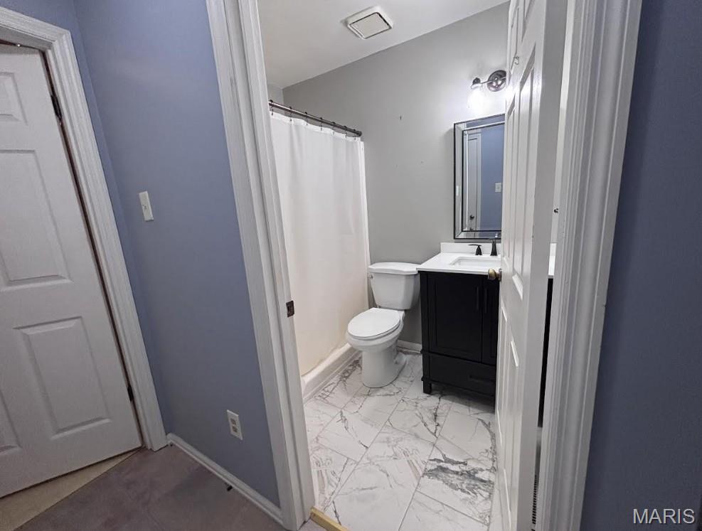 1422 Eagles Way Court Property Photo 16