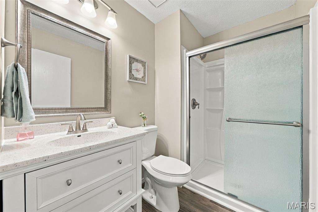 6 S Perry Circle Property Photo 16