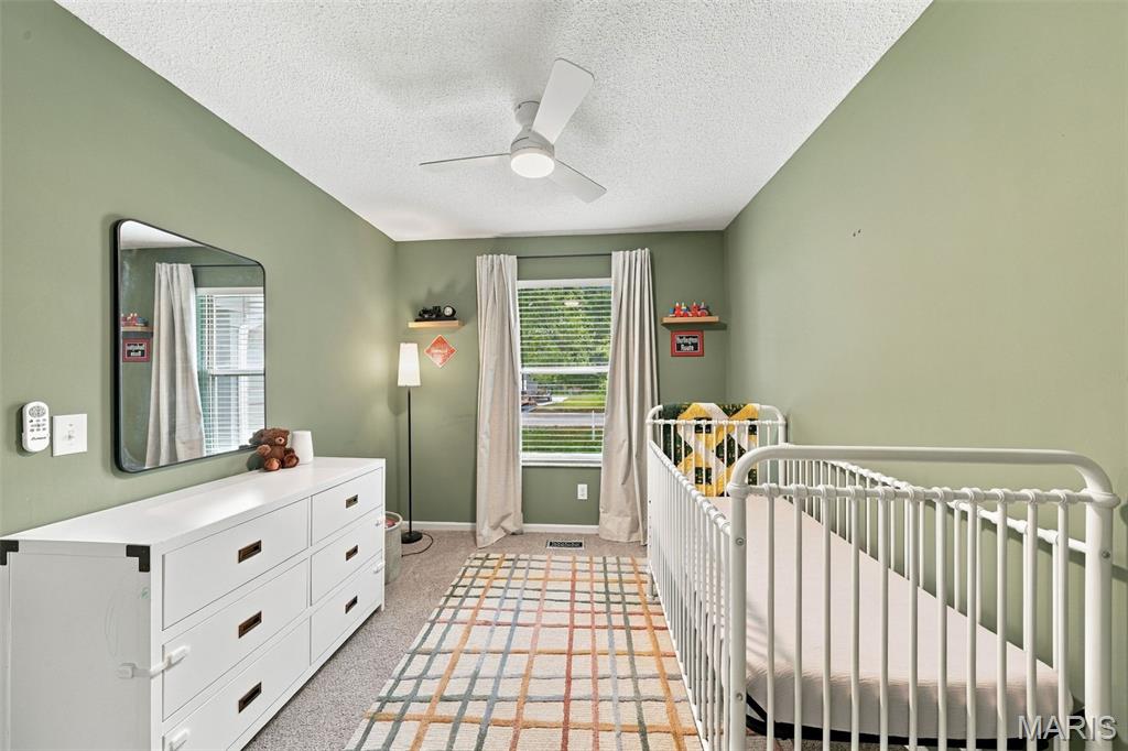 6 S Perry Circle Property Photo 20