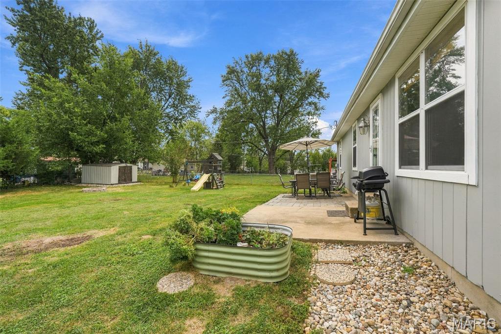 6 S Perry Circle Property Photo 29