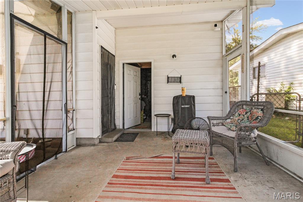 515 Versailles Drive Property Photo 38