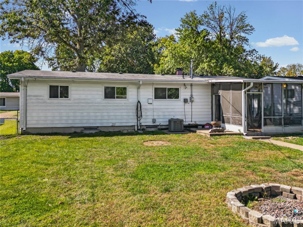515 Versailles Drive Property Photo 41