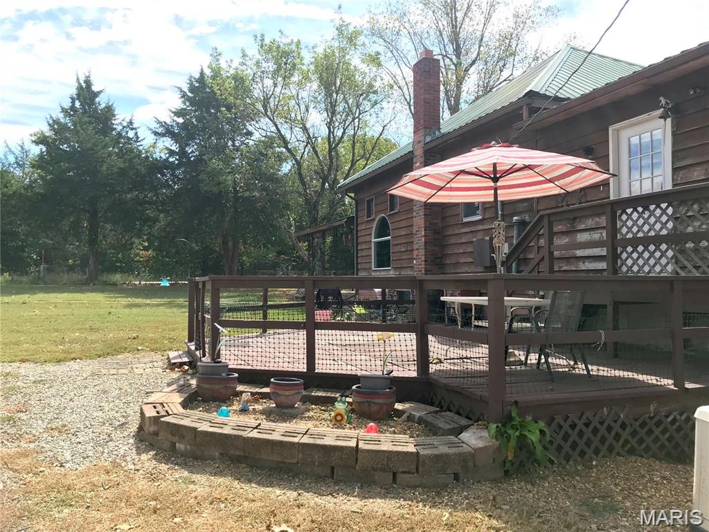 111 Highway U Property Photo 3