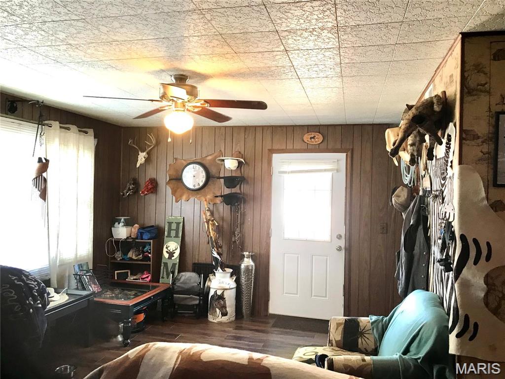 111 Highway U Property Photo 18