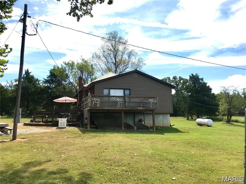 111 Highway U Property Photo 28