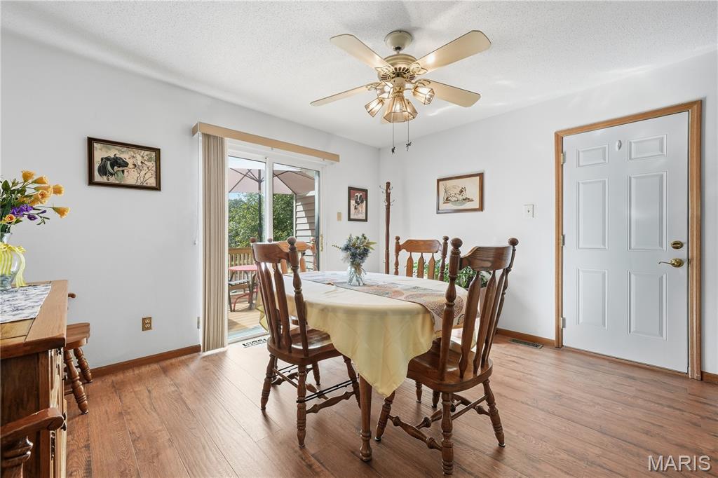 550 Spring Glen Drive Property Photo 6