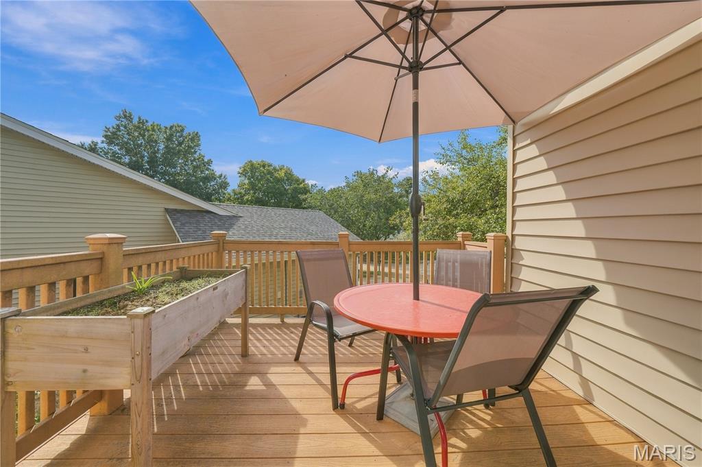 550 Spring Glen Drive Property Photo 17