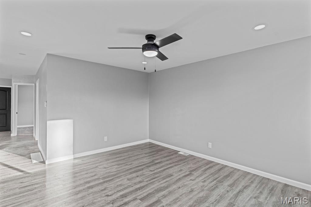 10452 Count Drive Property Photo 5