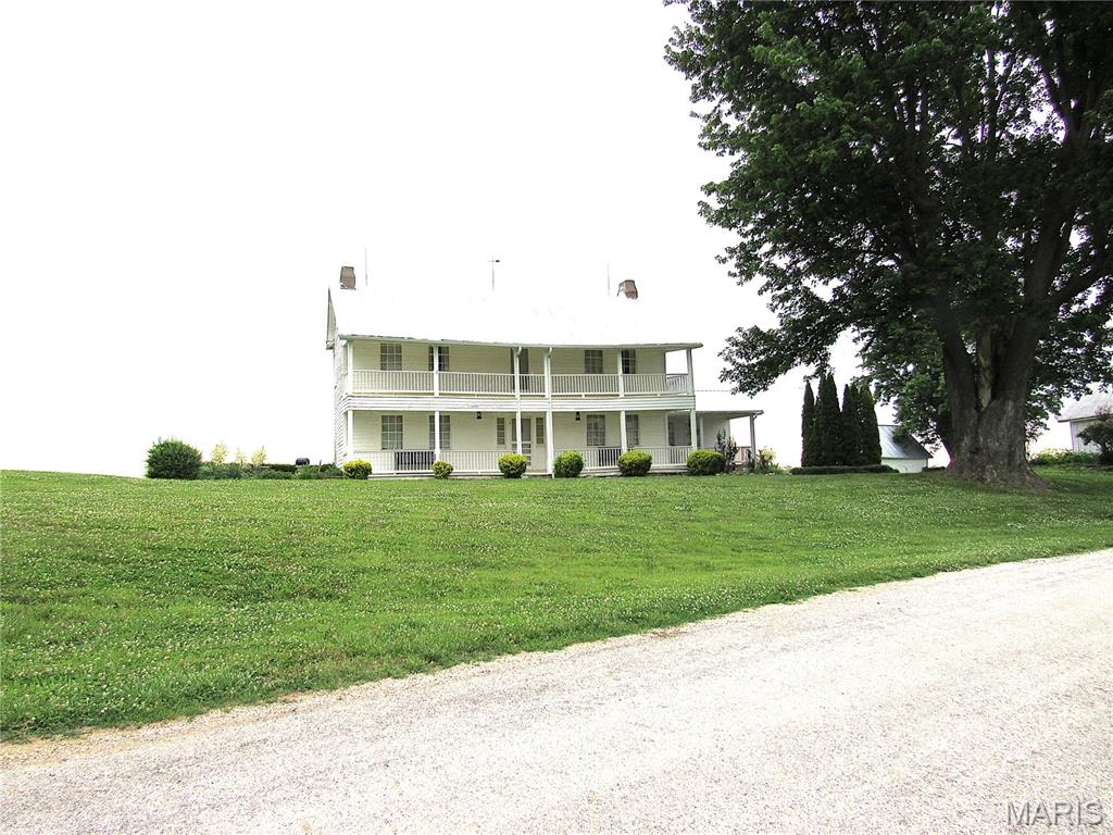 680 Auer Landing Road Property Photo 1