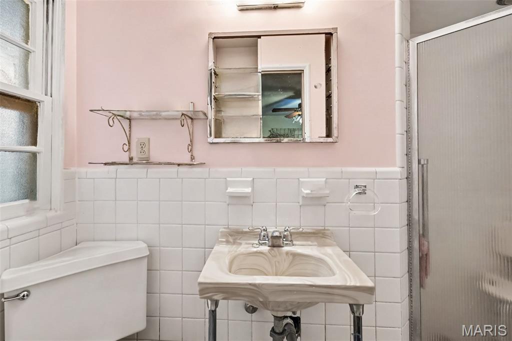 1400 Bopp Road Property Photo 12