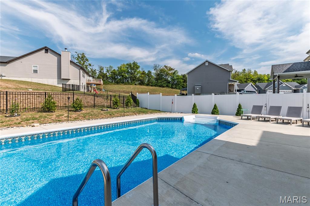 358 Spring Valley Run Property Photo 25