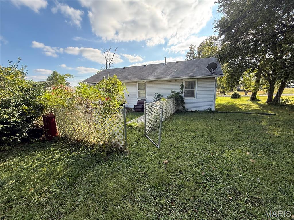 1229 E Karsch Boulevard Property Photo 5
