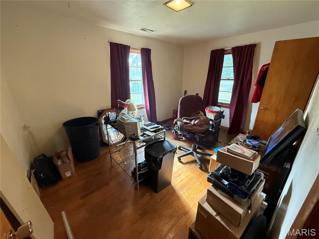 1229 E Karsch Boulevard Property Photo 11