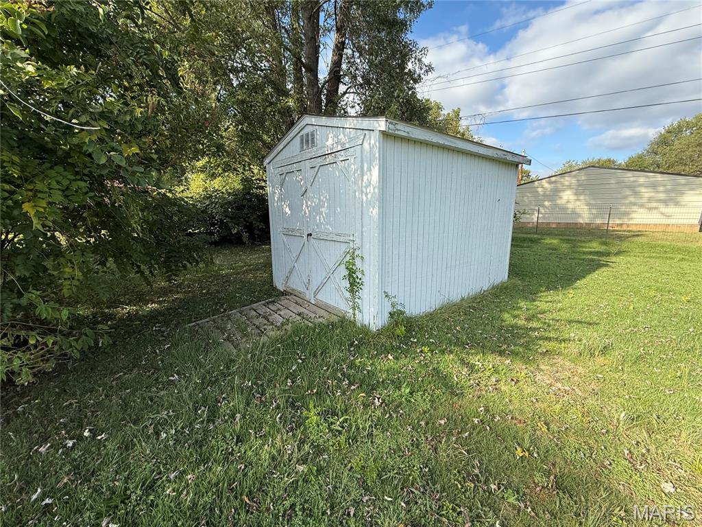 1229 E Karsch Boulevard Property Photo 16