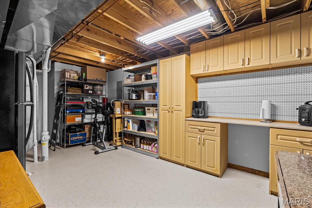 929 Millikin Drive Property Photo 40