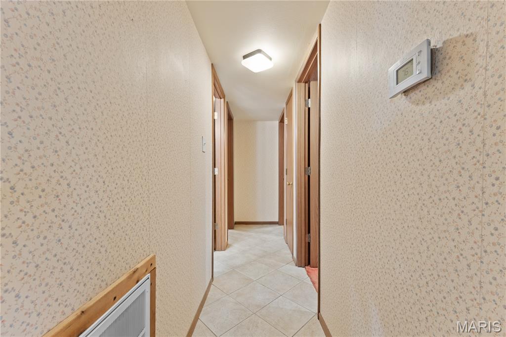833 Weedel Drive Property Photo 6