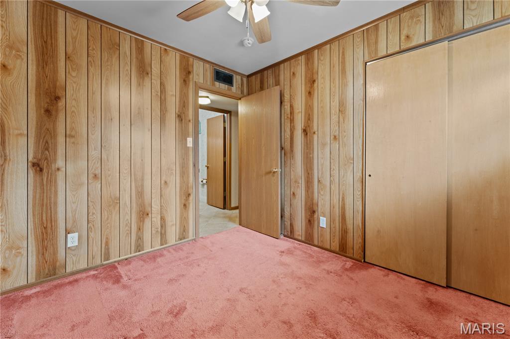 833 Weedel Drive Property Photo 8