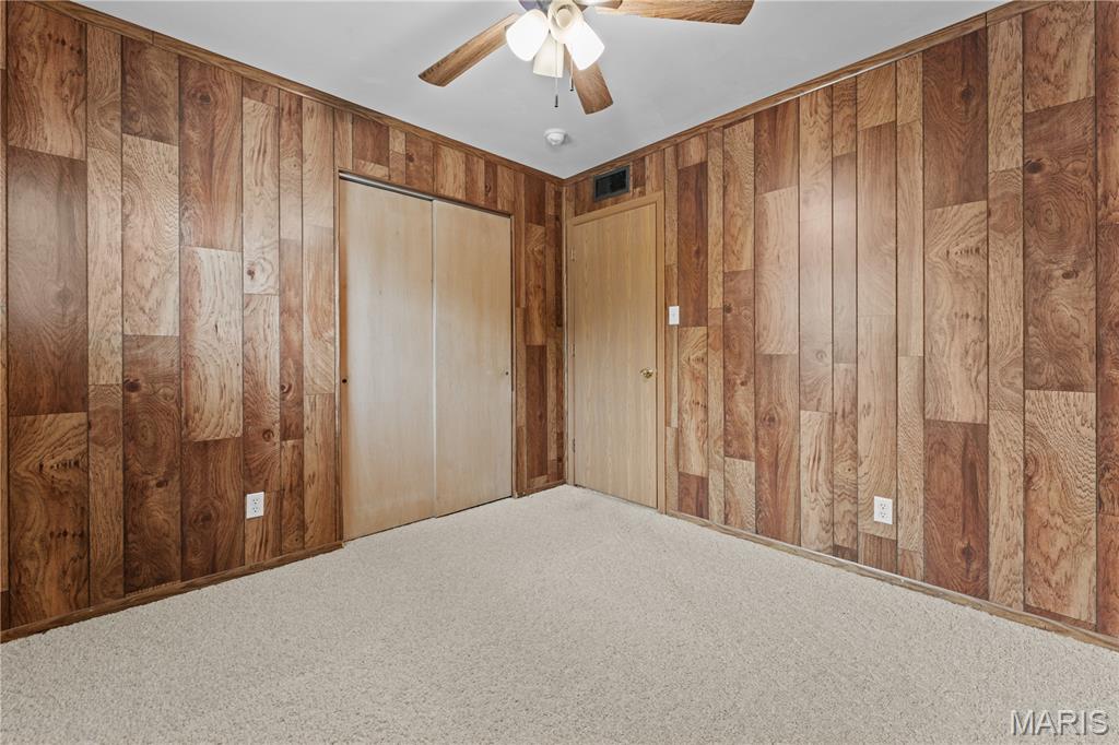 833 Weedel Drive Property Photo 10
