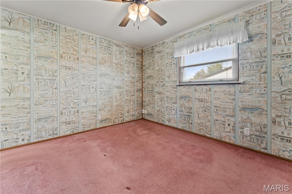 833 Weedel Drive Property Photo 12