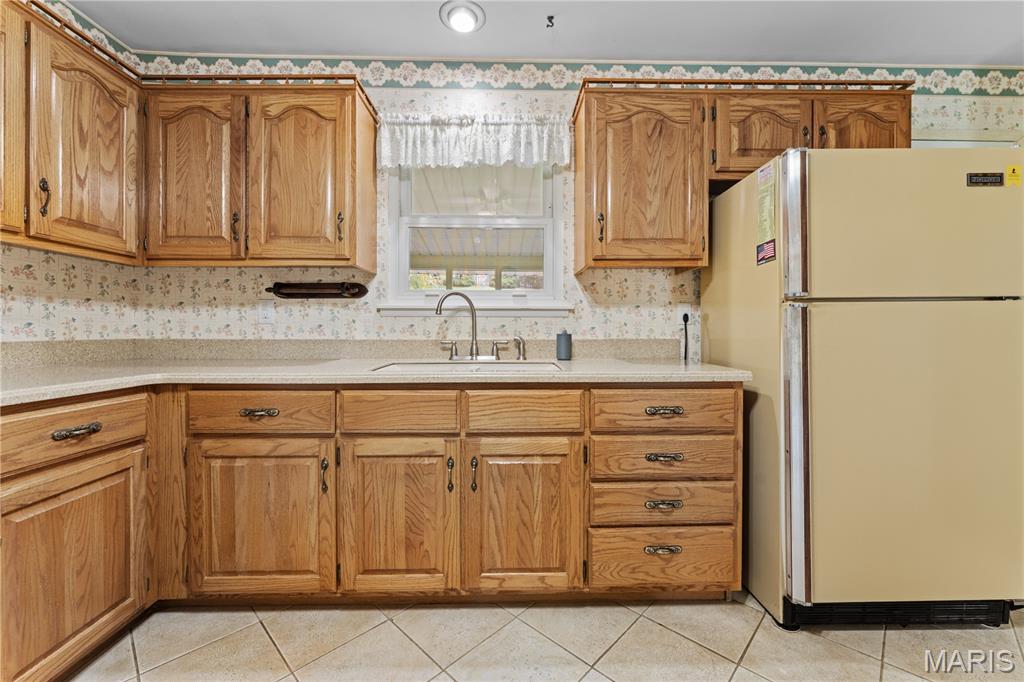 833 Weedel Drive Property Photo 19