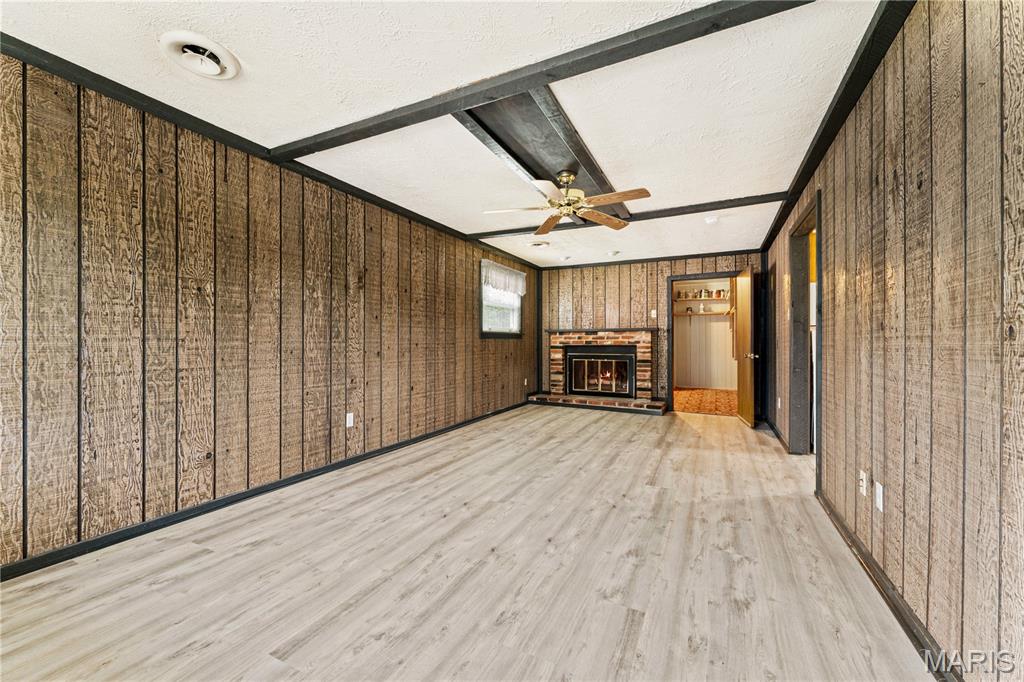 833 Weedel Drive Property Photo 26