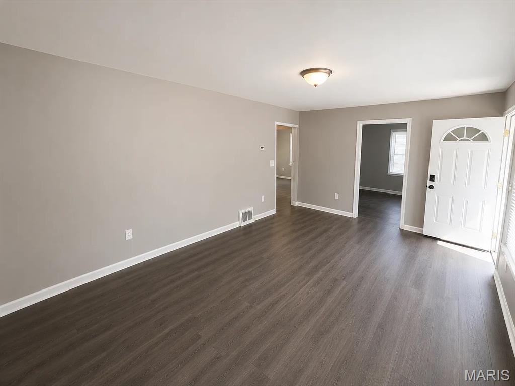 24 Vierling Drive Property Photo 3