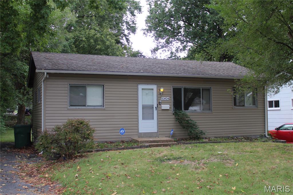 10404 Earl Drive Property Photo 1