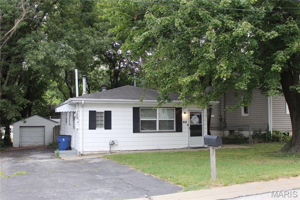 40 Connolly Drive Property Photo 1