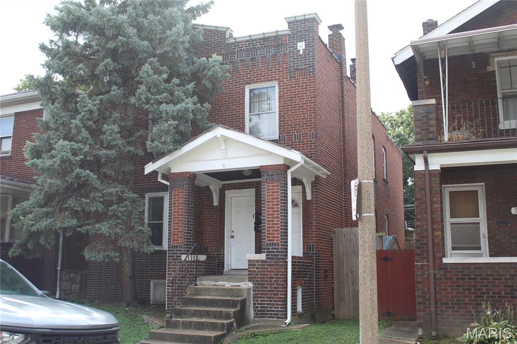 3676 Montana Street
