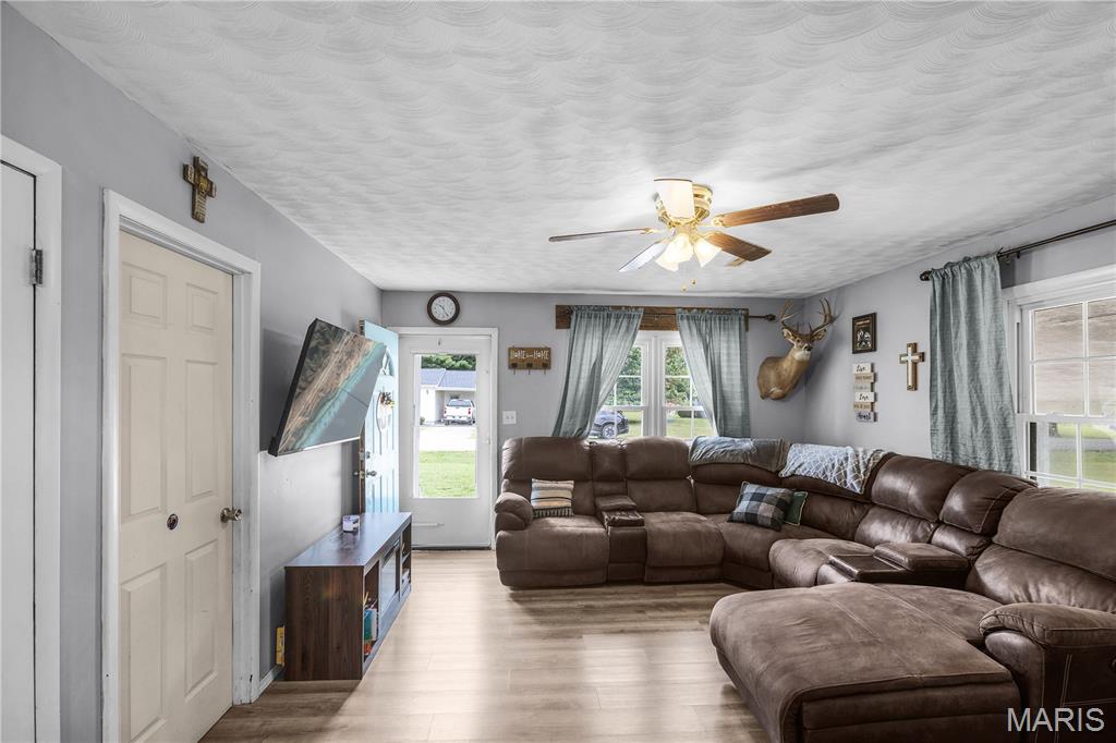 108 S West Street Property Photo 3