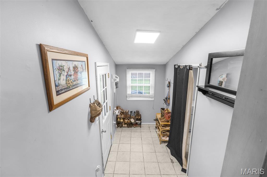 108 S West Street Property Photo 20