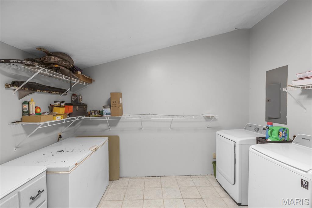 108 S West Street Property Photo 22