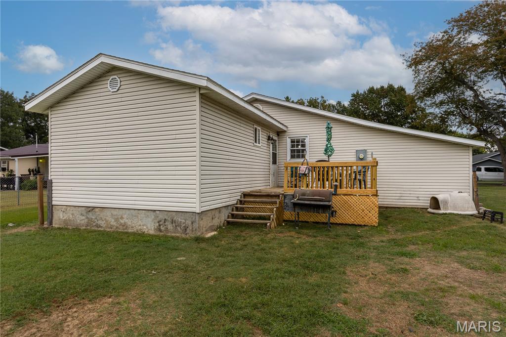108 S West Street Property Photo 24